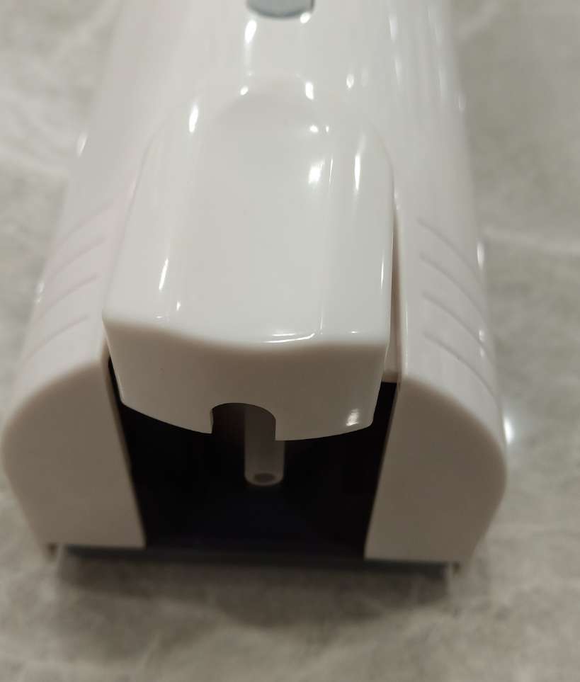 小条纹皂液器产品图