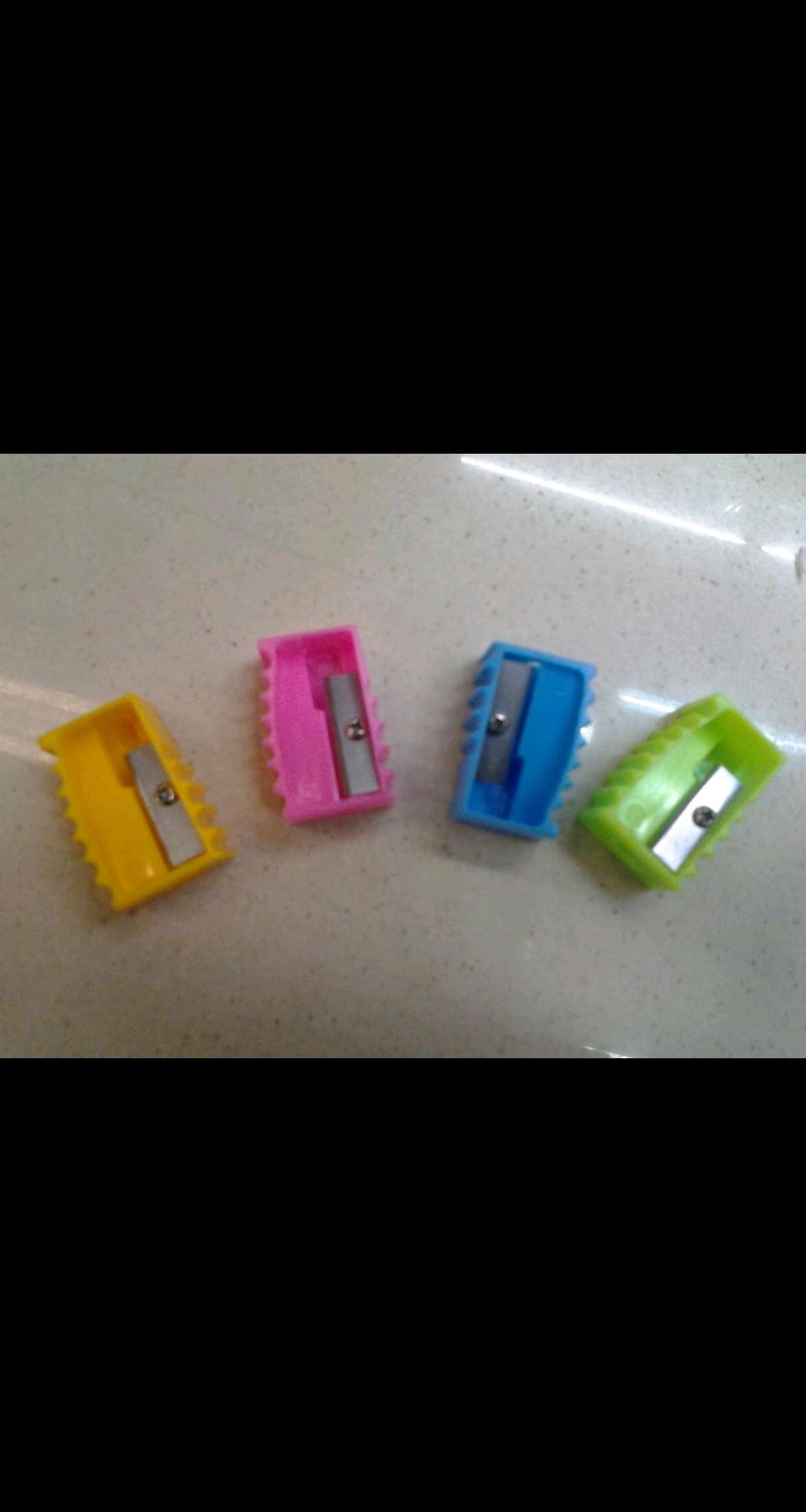 Yiwu Good Goods 9105 Pencil sharpener