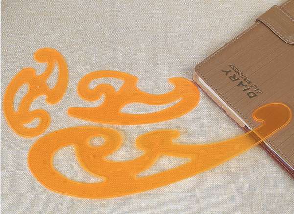N0: K - 018 curve plate. Suitable for teachers and students drawing thumbnail