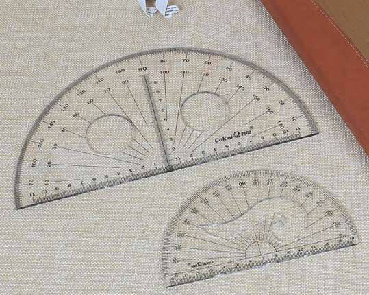 S 1 25.S 1 15 protractor is suitable for teachers and students drawing