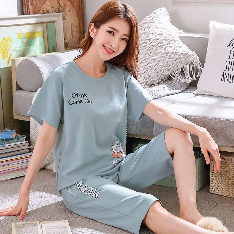 Summer short-sleeved caprice-length pants for girls, pure cotton, casual and loose set, cartoonish and cute, suitable for wearing outside as home wear Application Scenario