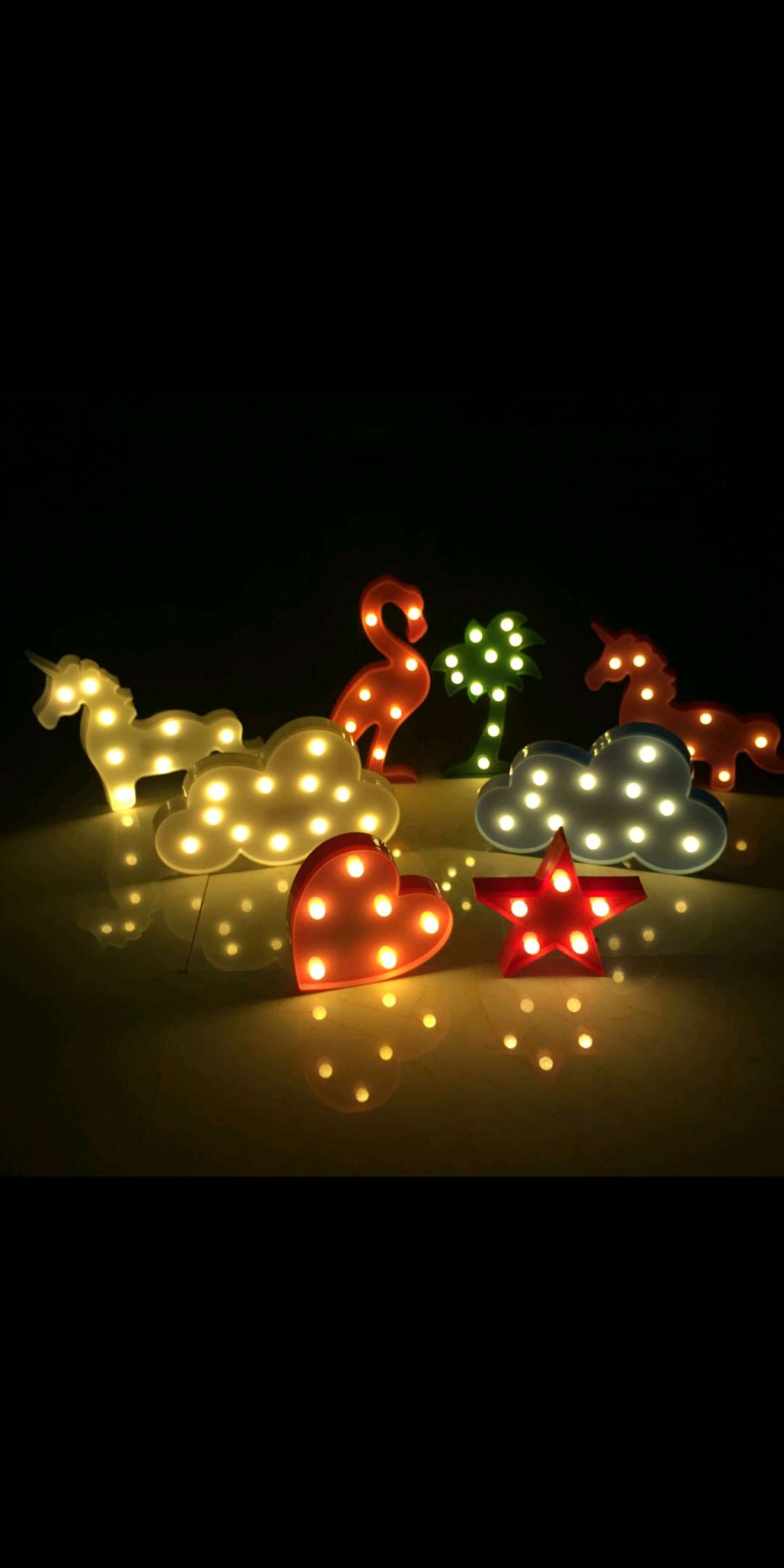 塑料工艺品实物图