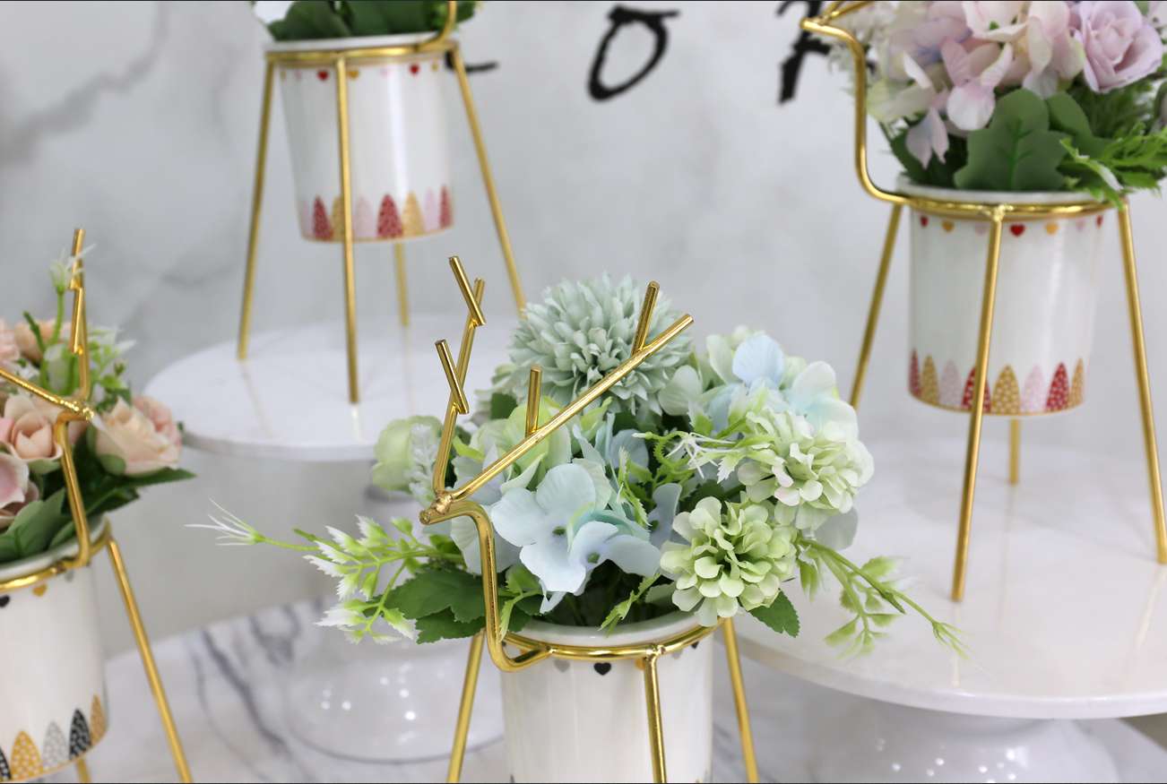 Hanlv Simulation Craft Factory Direct Sales Creative Deer Ironwork simulation flowers, artificial flowers, potted plants, bonsai, home decoration ornaments, foreign trade bestsellers undefined