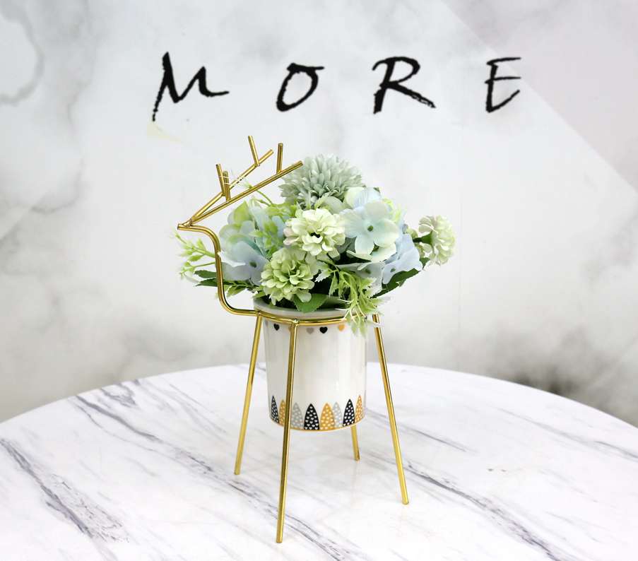 Hanlv Simulation Craft Factory Direct Sales Creative Deer Ironwork simulation flowers, artificial flowers, potted plants, bonsai, home decoration ornaments, foreign trade bestsellers Application Scenario