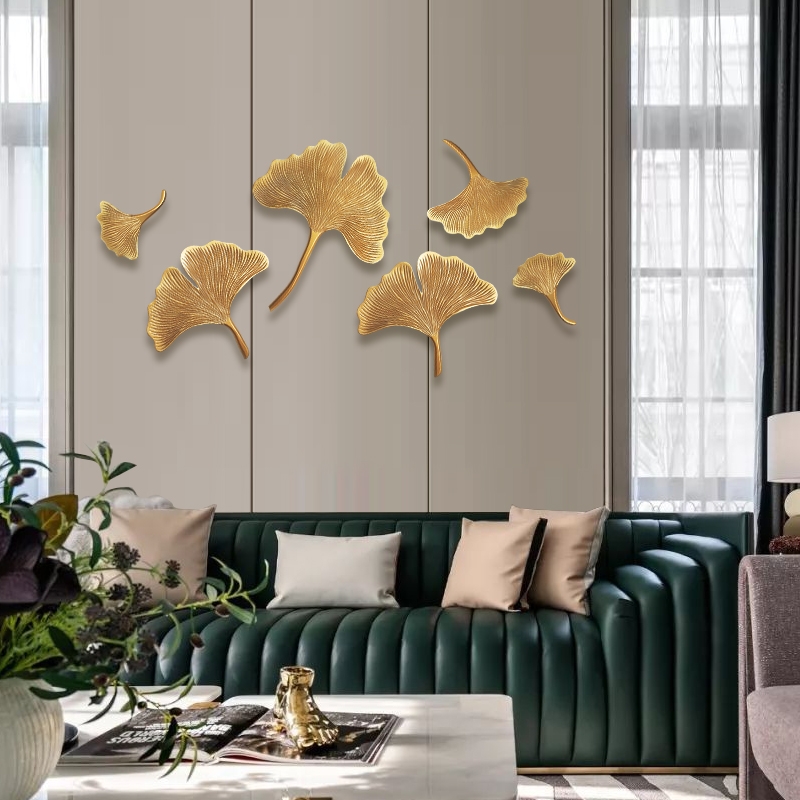A best-selling wood carving painting for the living room, dining room, sofa background, three-dimensional modern and simple European style, with ginkgo leaves Application Scenario