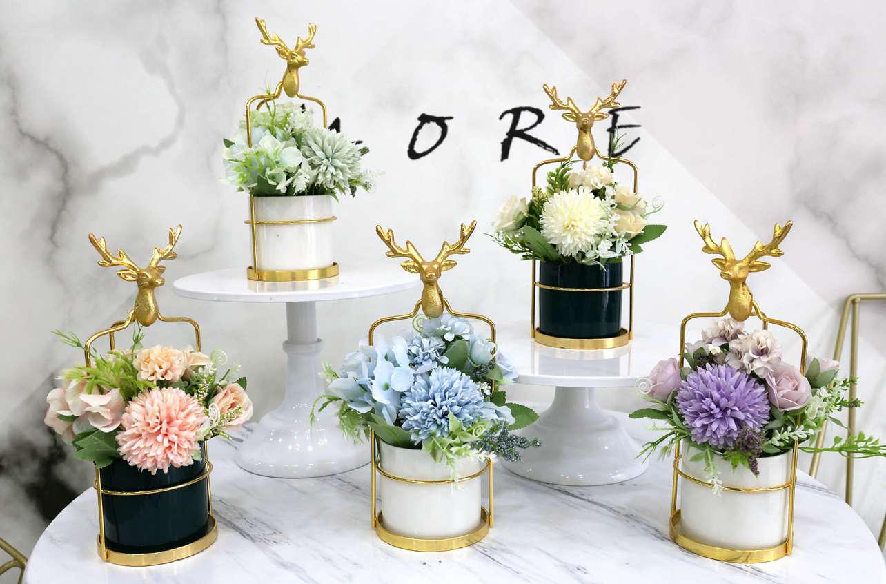 Hanlv Factory Direct sales of creative ironwork deer head artificial flowers, artificial flowers, potted plants and bonsai undefined