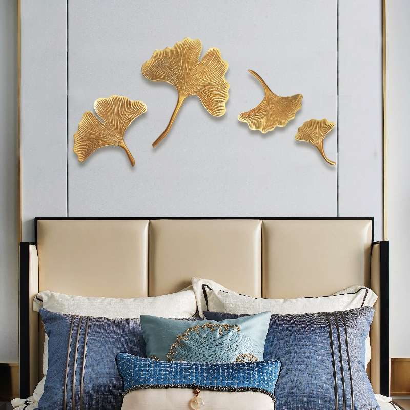 A best-selling wood carving painting for the living room, dining room, sofa background, three-dimensional modern and simple European style, with ginkgo leaves Specification image