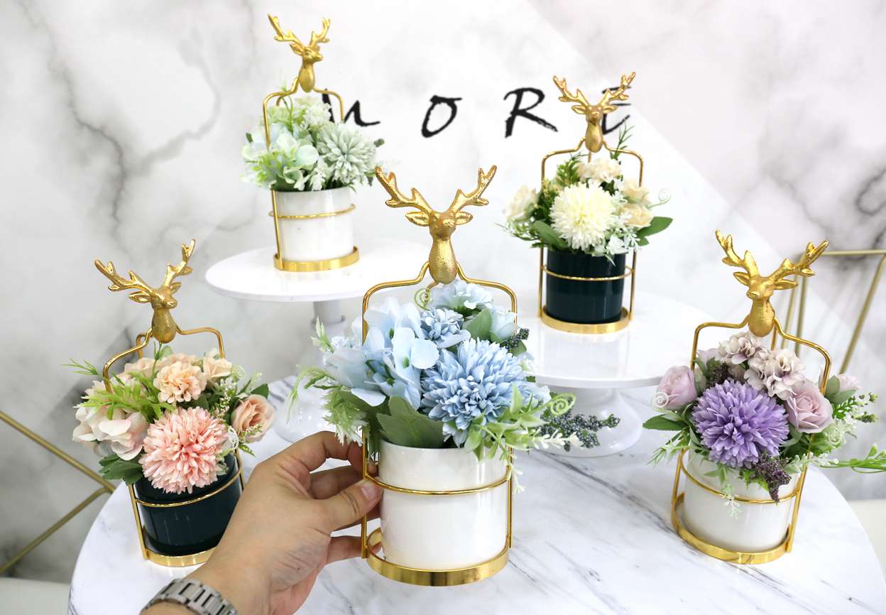 Hanlv Factory Direct sales of creative ironwork deer head artificial flowers, artificial flowers, potted plants and bonsai undefined