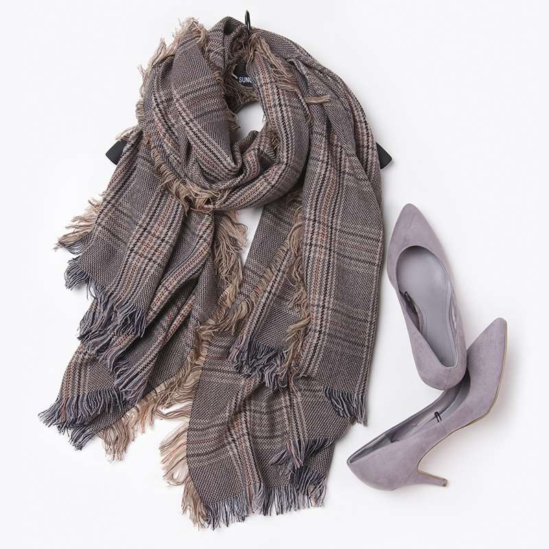 Pañuelo inglés clásico pañuelo inglés cuadríllero mujer otoño invierno pañuelo grueso doble uso extra grande capa versátil chal de moda pañuelo versátil de invierno pañuelo engrosado cuello Item Picture