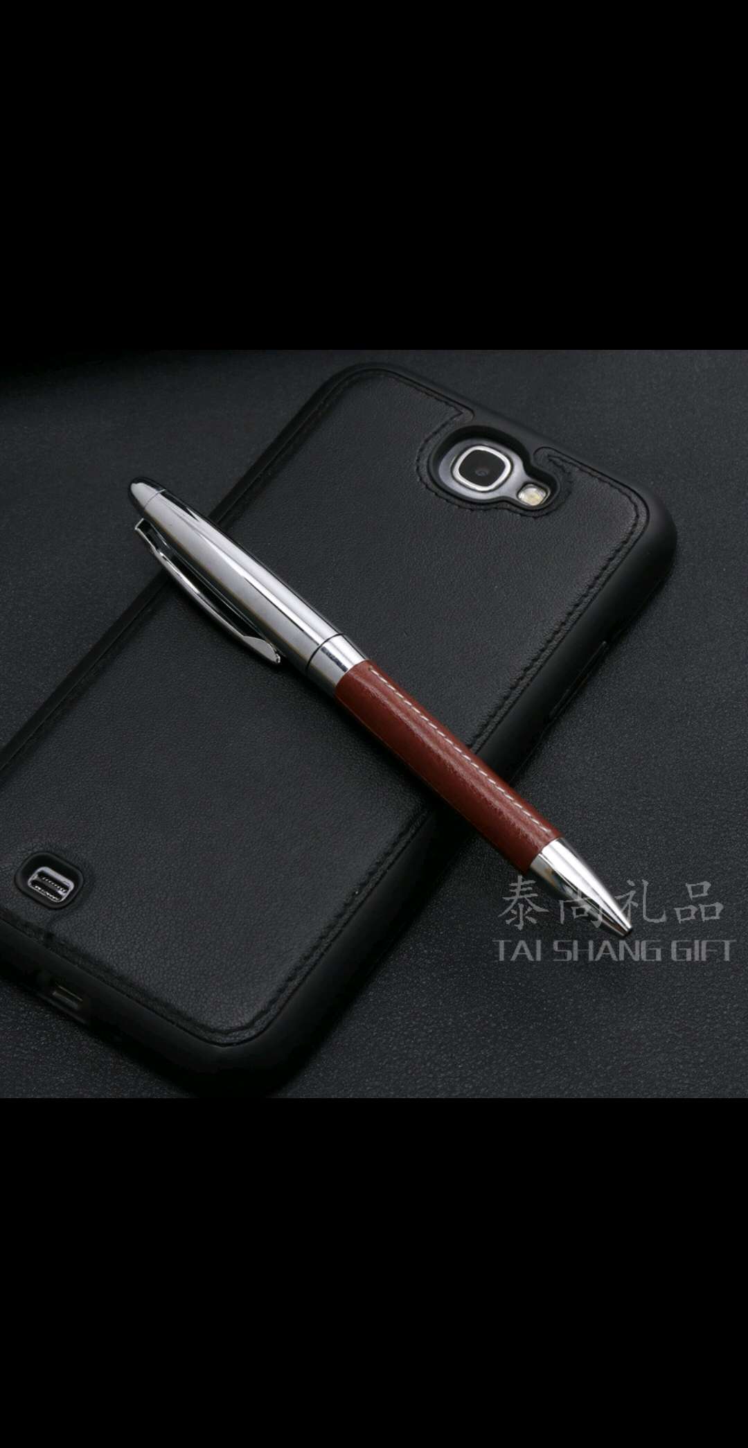 钥匙扣/皮质钥匙扣/钥匙链/潮玩钥匙扣/指甲钳钥匙扣细节图