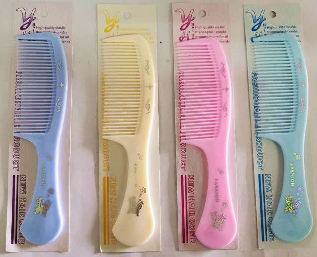 Comb for ladies long hair comb children girls lovely girls heart anti - static hair comb thumbnail