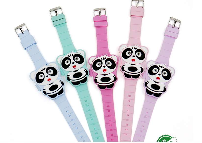 厂家定制电商爆款kid watches卡通功夫熊猫硅胶触屏led数字电子表