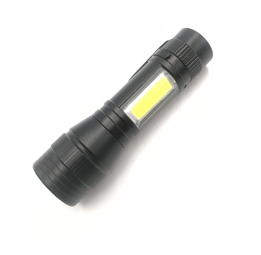 Factory direct sales of LED high-intensity flashlight, USB charging, portable and high-intensity long-range shooting detail image 2