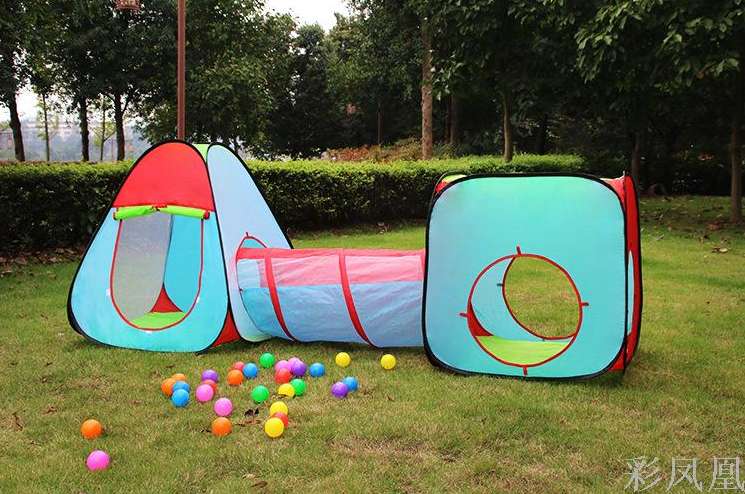 Children's outdoor color-blocking modular toy house, portable and foldable three-piece set with tunnel indoor tent play house Item Picture