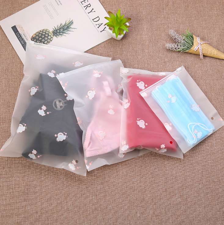 Wholesale general stock: Little elephant style, cloud style, baby mouse style, frosted zipper packaging bags, scarf bags, children's pants bags, high-end plastic zipper bags, customizable LOGO, factory direct sales undefined