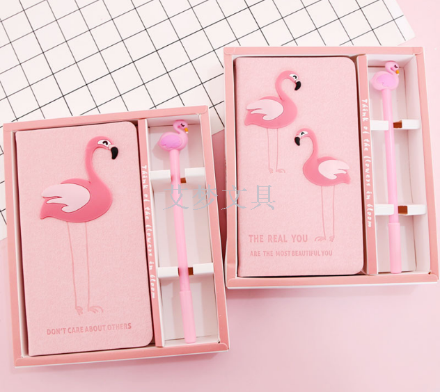 火烈鸟创意少女心本子笔记本记事本礼品手账本子套装详情3