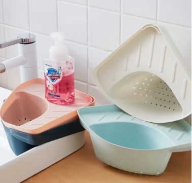 Triangular sink drain storage basket Kitchen sink food scraps filter rack