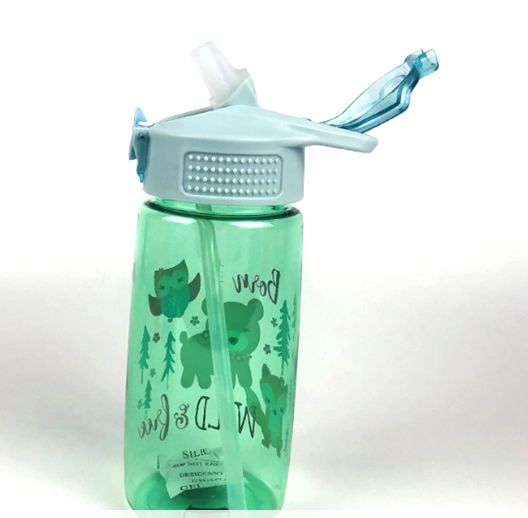 运动水壶实物图