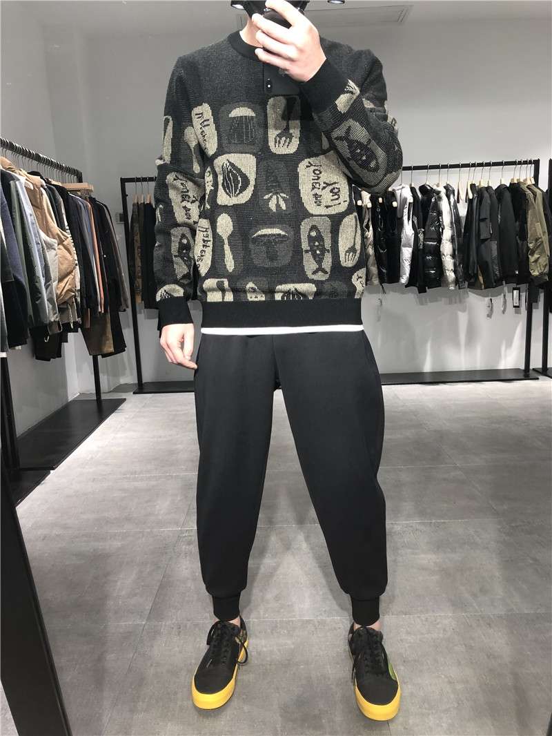 2020 Autumn winter new product fashion round neck individuality trend versatile pattern male pull-over leisure long sleeve sweater thumbnail