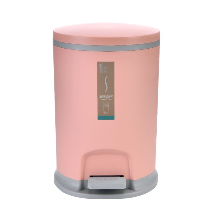 Creative and fashionable home, pedal and hand-press trash can small size Application Scenario