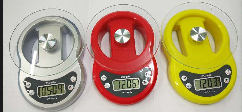电子厨房秤，型号WH—B16，称重7公斤，分度值1克，带有倒计时功能 。背光显示数字详情图2
