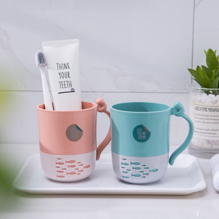 Fashionable and creative home cat fishing mouthwash cup details Picture