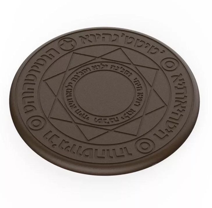 The Magic Array wireless charger is compatible with both Apple iPhone11XS and Huawei mobile phones Application Scenario