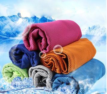 Polyester and brocade moisture-absorbing and cold-sensing fabric for sports, cold-sensing towels, cushions, and jerseys in various colors are available in stock Specification image