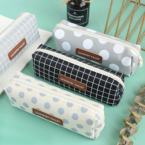 Small fresh pen bag Simple creative Stationery male and female students canvas writing case Korean version of large capacity personalized pencil case 1 thumbnail