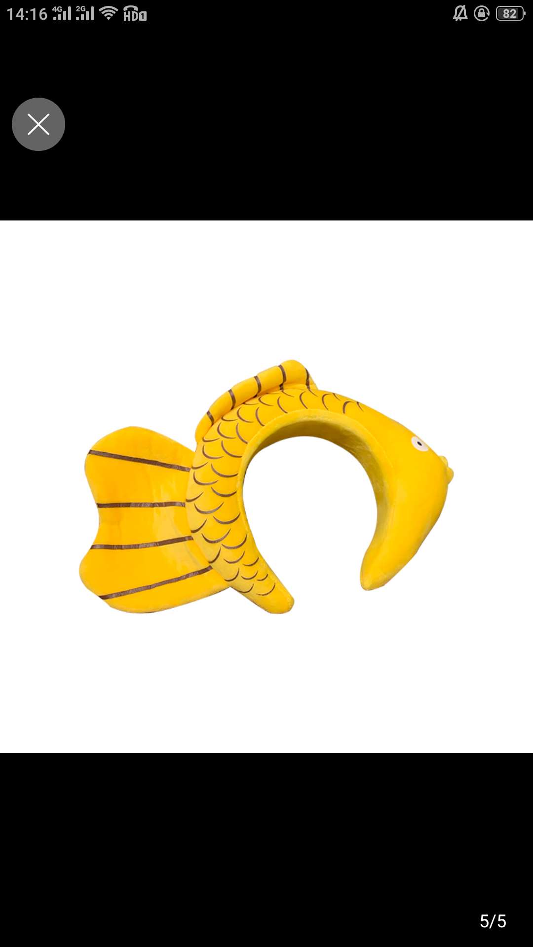 Cute goldfish head clasp thumbnail