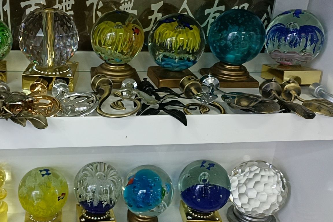 蝶飞舞窗饰 30号到120号多规格 多花型玻璃水晶球装饰品 配饰配件