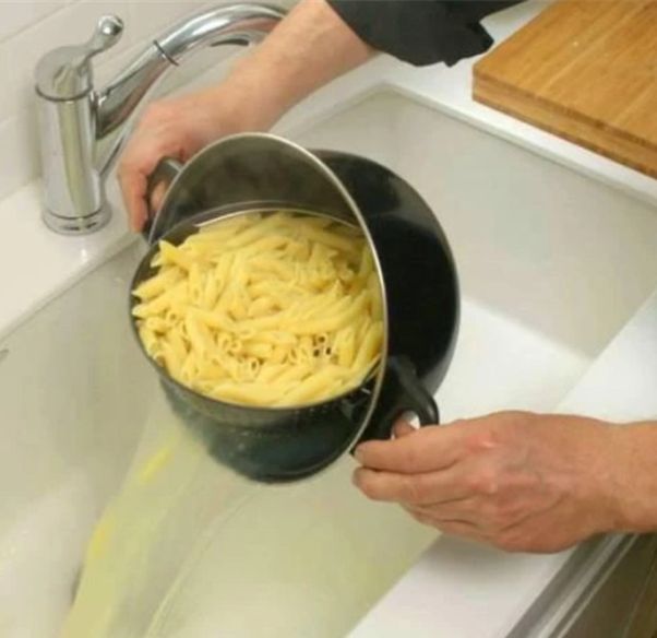 World's Greatest Cooking Pot World's greatest Cooking pot Multi-purpose noodle pot Rotary filter non-stick steamer