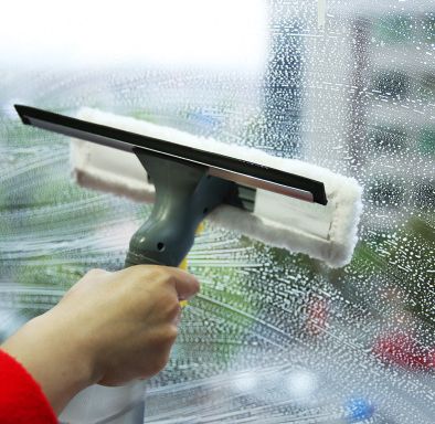 Multi-purpose water jet glass cleaner Window cleaner Automotive spray window scraper/window scraper
