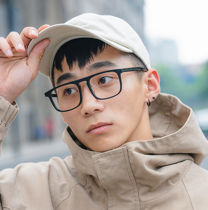 New Korean-style fashionable large-frame transparent flat light glasses for cross-border street photography, the same slimming glasses frame as the popular ones detail image 3