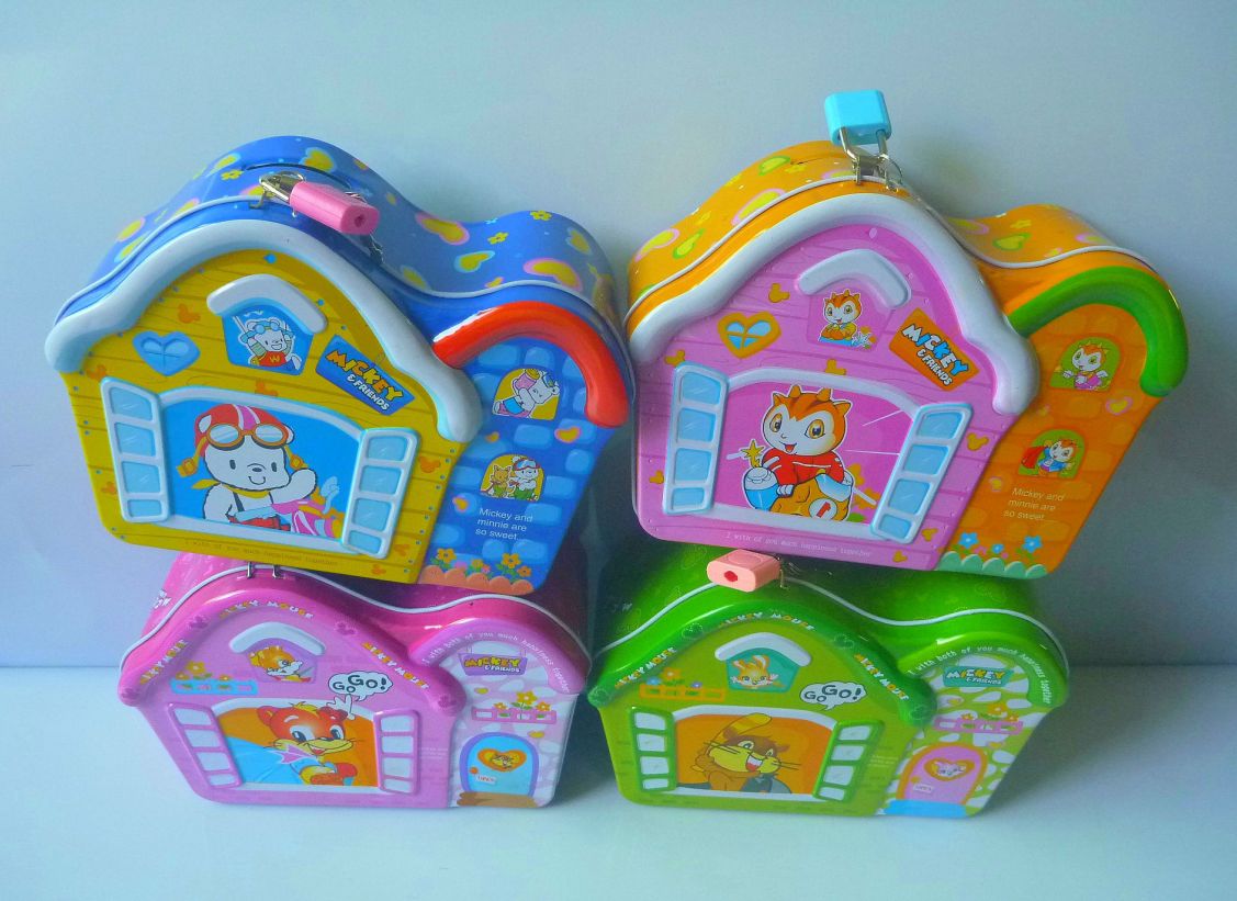 FS012 big house piggy bank children lovely piggy bank thumbnail