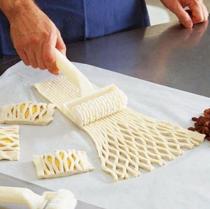 Plastic mesh knife Roller knife hob Cookie pizza pie crust cake mold Baking tools