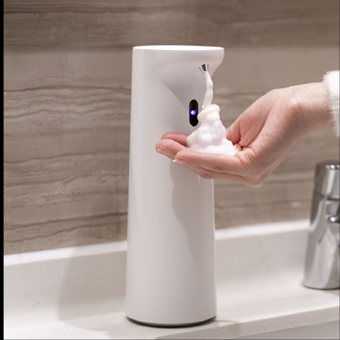 Bubble - Automatic sensor wash phone