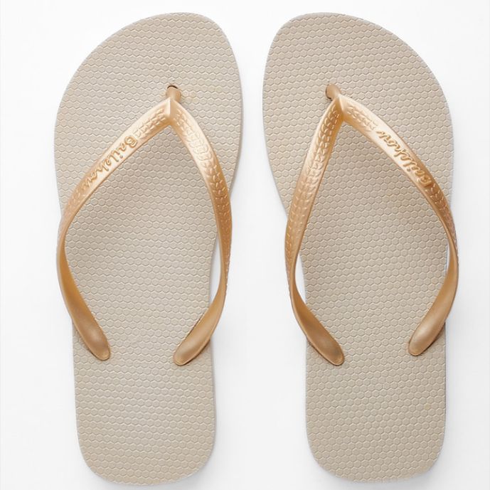 2020 new PVC flip-flops, anti-slip flat bottom women's cool slippers, factory direct sales and wholesale, full discount details Picture