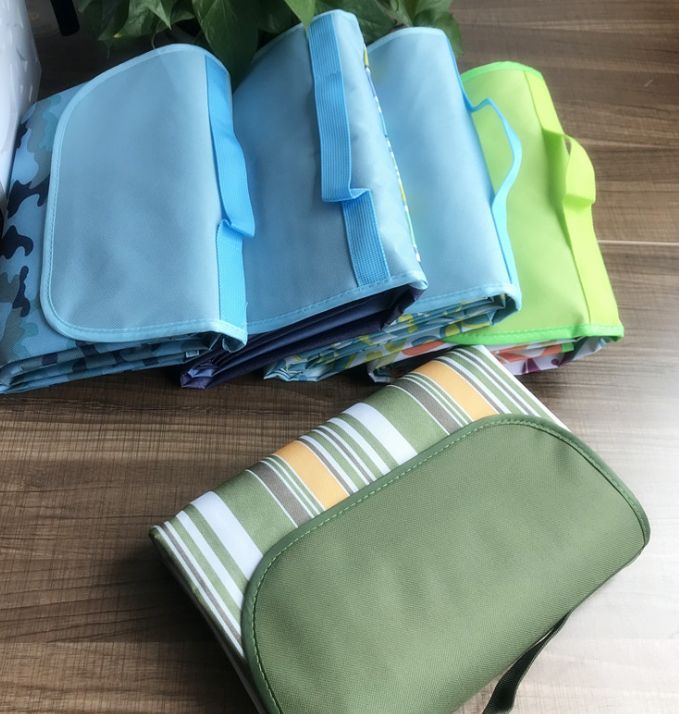 Picnic MATS, moisture-proof MATS, outdoor supplies, tent MATS, grass MATS, widened picnic blankets for outings, 200*200 large sizes Specification image