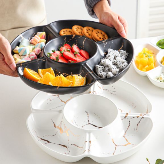 Snacks Dried fruit fruit put large platters