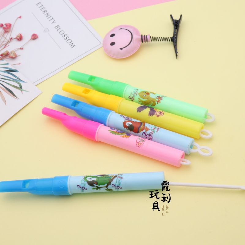 Whistle, pitch change flute, children's plastic toy, party gift Specification image