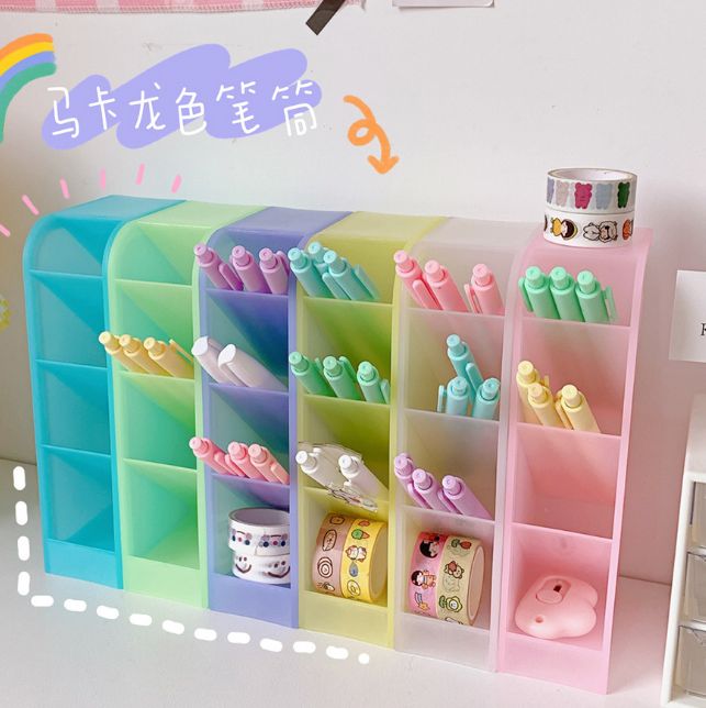 Four-compartment inclined pencil holder makeup brush lipstick storage box