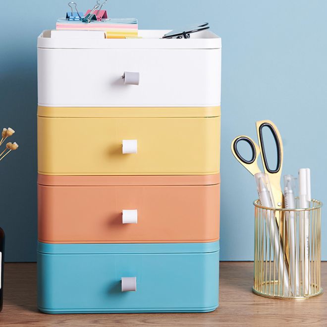 Desktop shelving