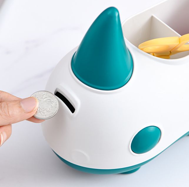 Katong Creative Rhino Storage Box, desktop storage pen holder, plastic money box Application Scenario