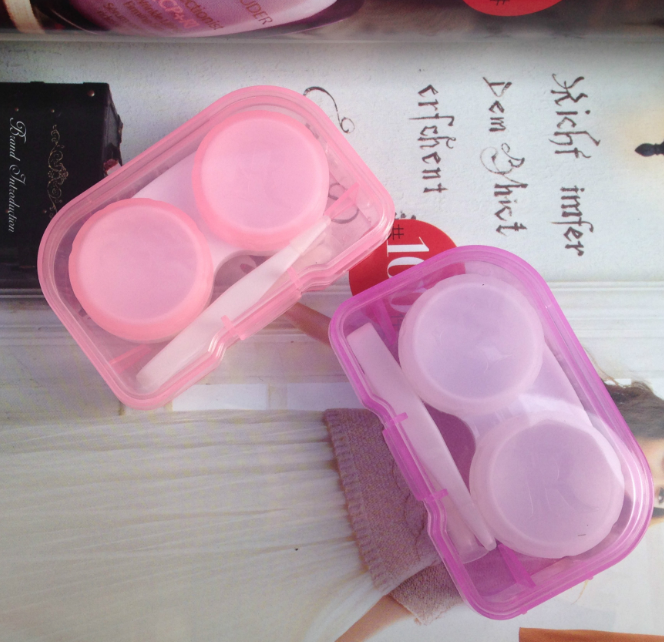 T contact lens case, colored contact lens case, contact lens companion case detail image 3