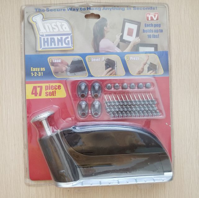 Manual nail setter