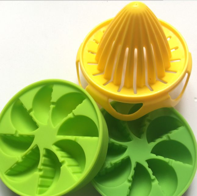 Lemon and orange juice ice maker