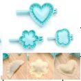 Medium-sized plastic dumpling molds