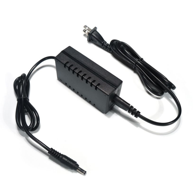 CCC认证 稳压12v3a电源适配器220v转12v开关电源 led电源适配器白底实物图