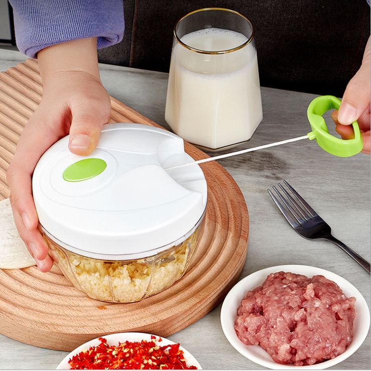 Manual vegetable cutter and vegetable masher